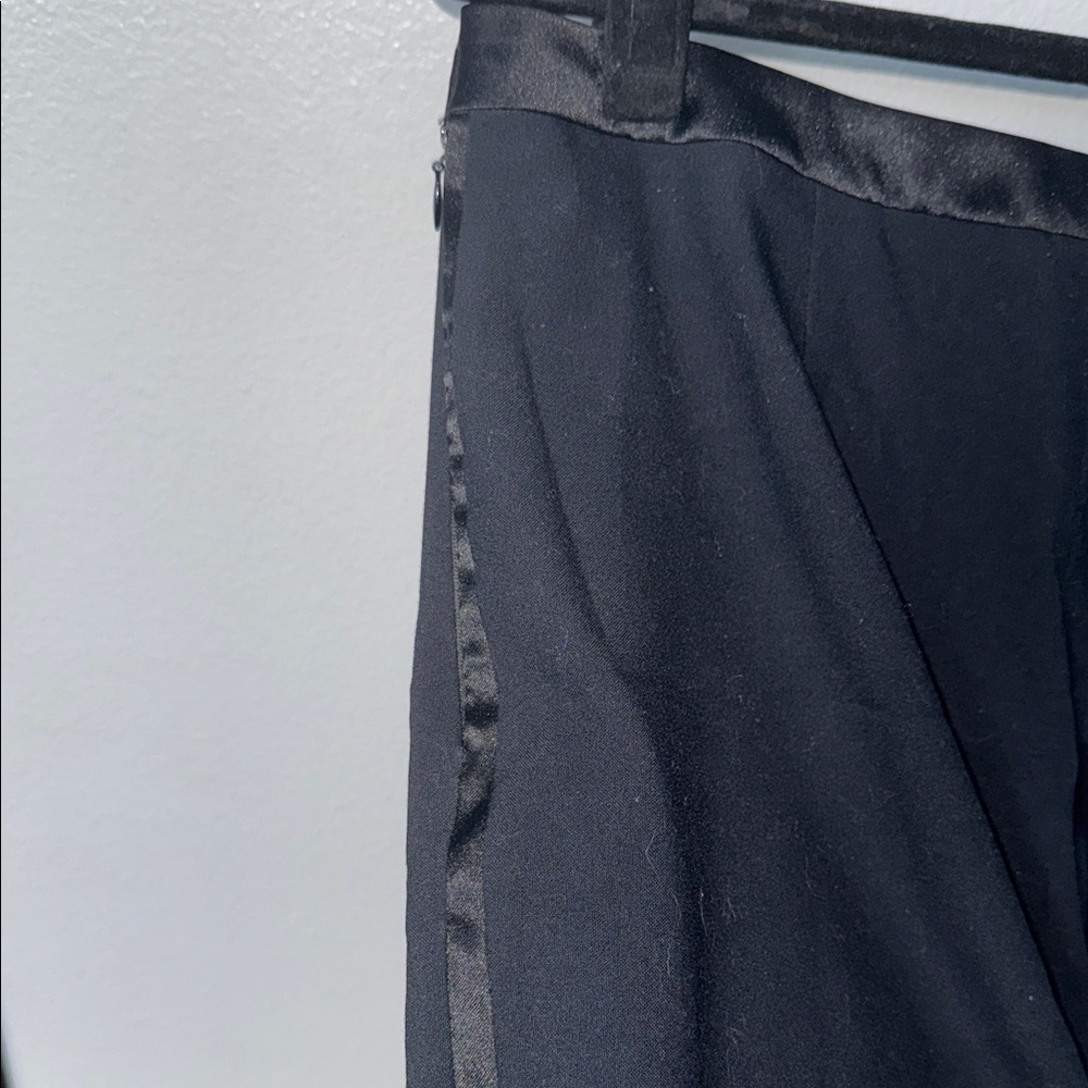 Sigrid Olsen Elegant Black Trousers with Satin Tuxedo Stripe - Picture 5 of 6